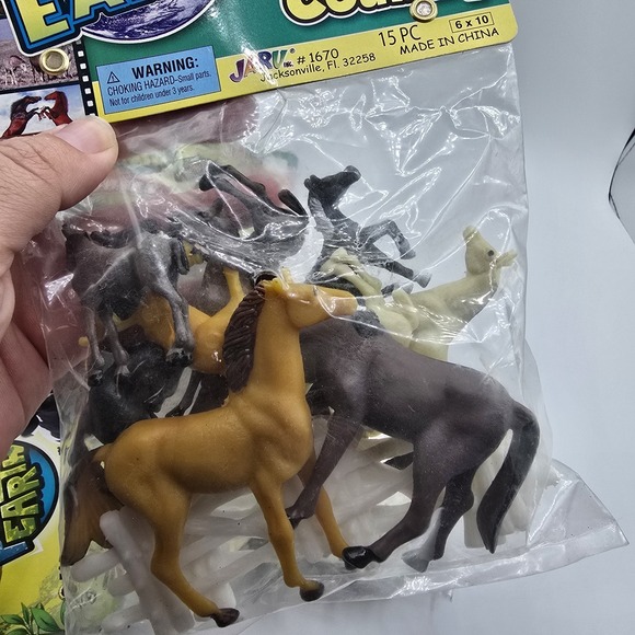 Horse Toy SMALL MINIATURE PLASTIC HORSES Lot Planet Earth Ja-ru Farm 3 Packs - Picture 8 of 11
